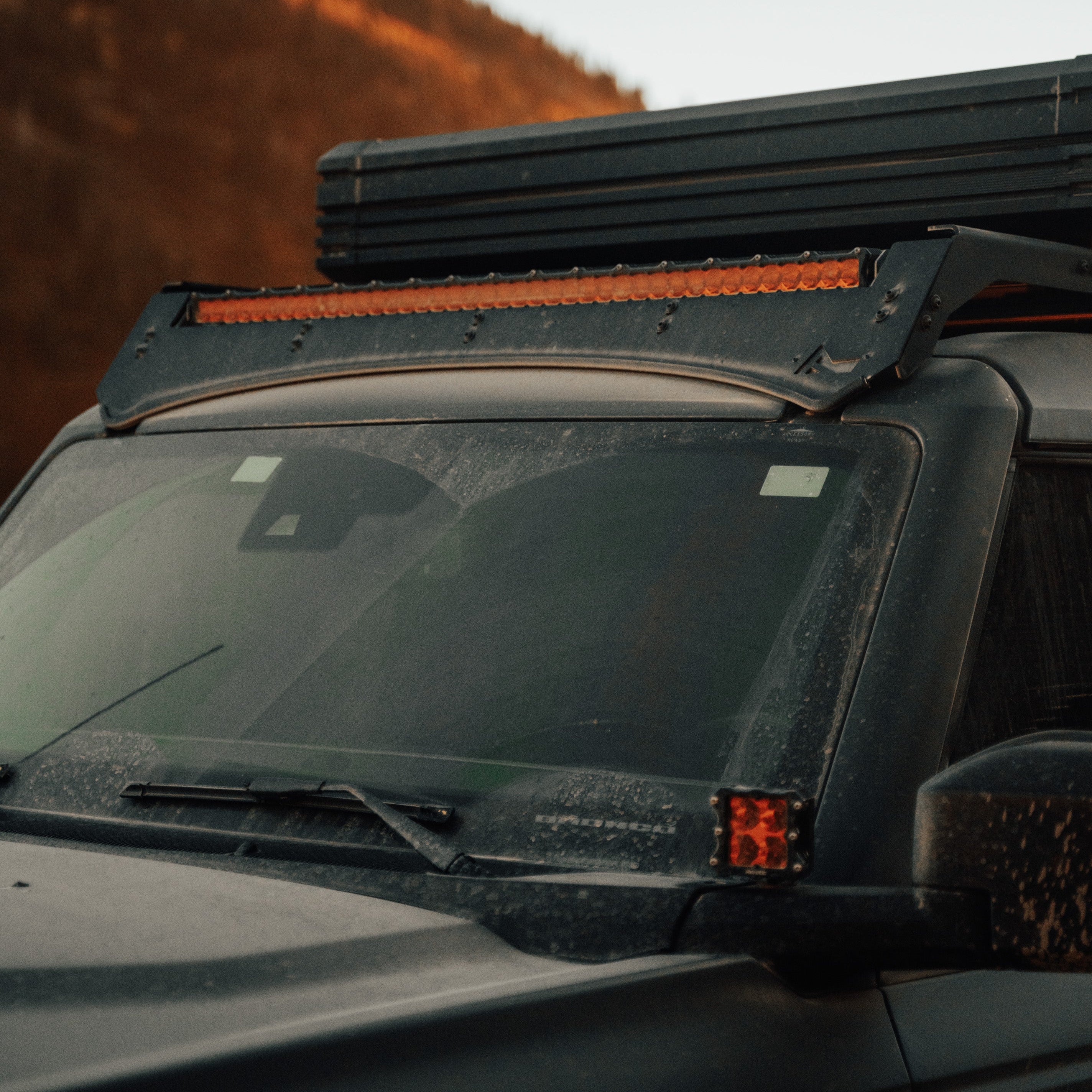Universal Light Bar Mount - Image 4